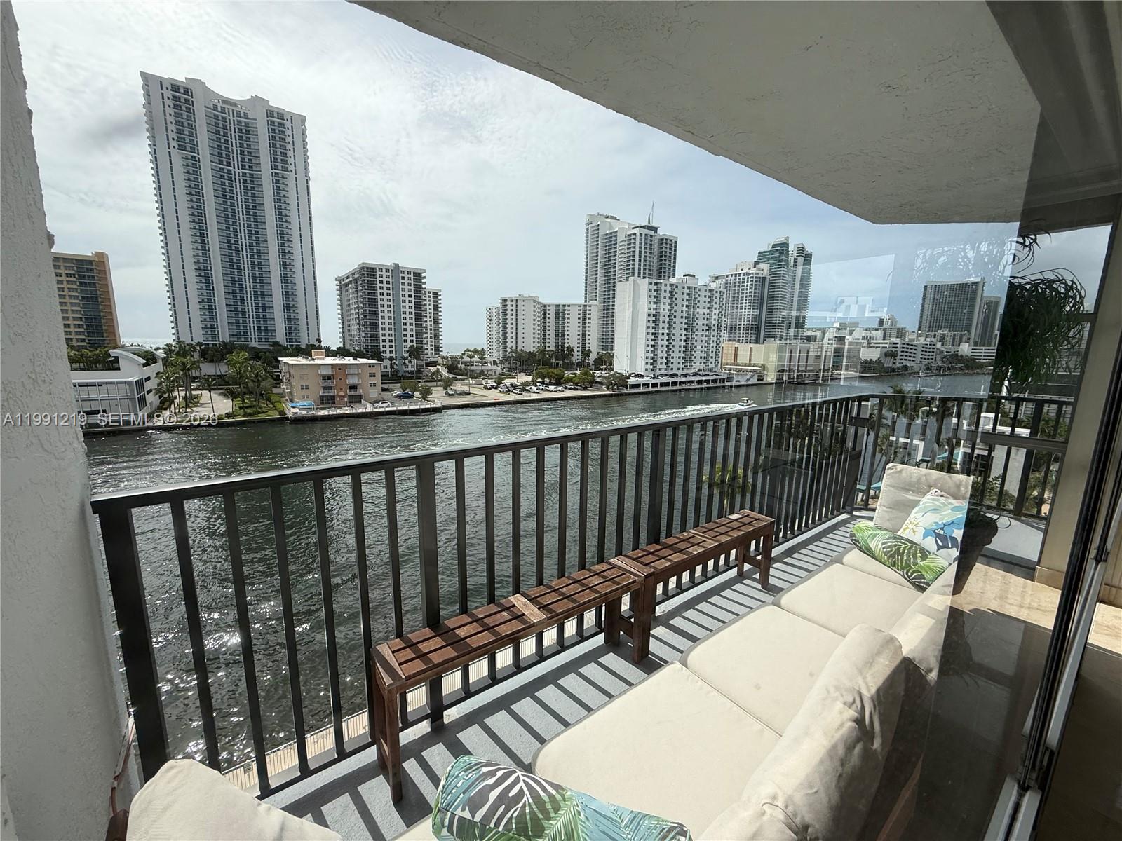 OCEANVIEW PARK CONDO - Residential