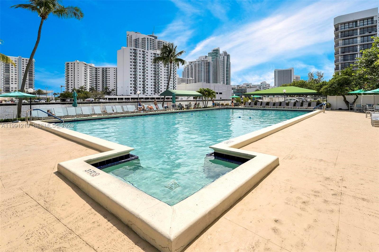 OCEANVIEW PARK CONDO - Residential