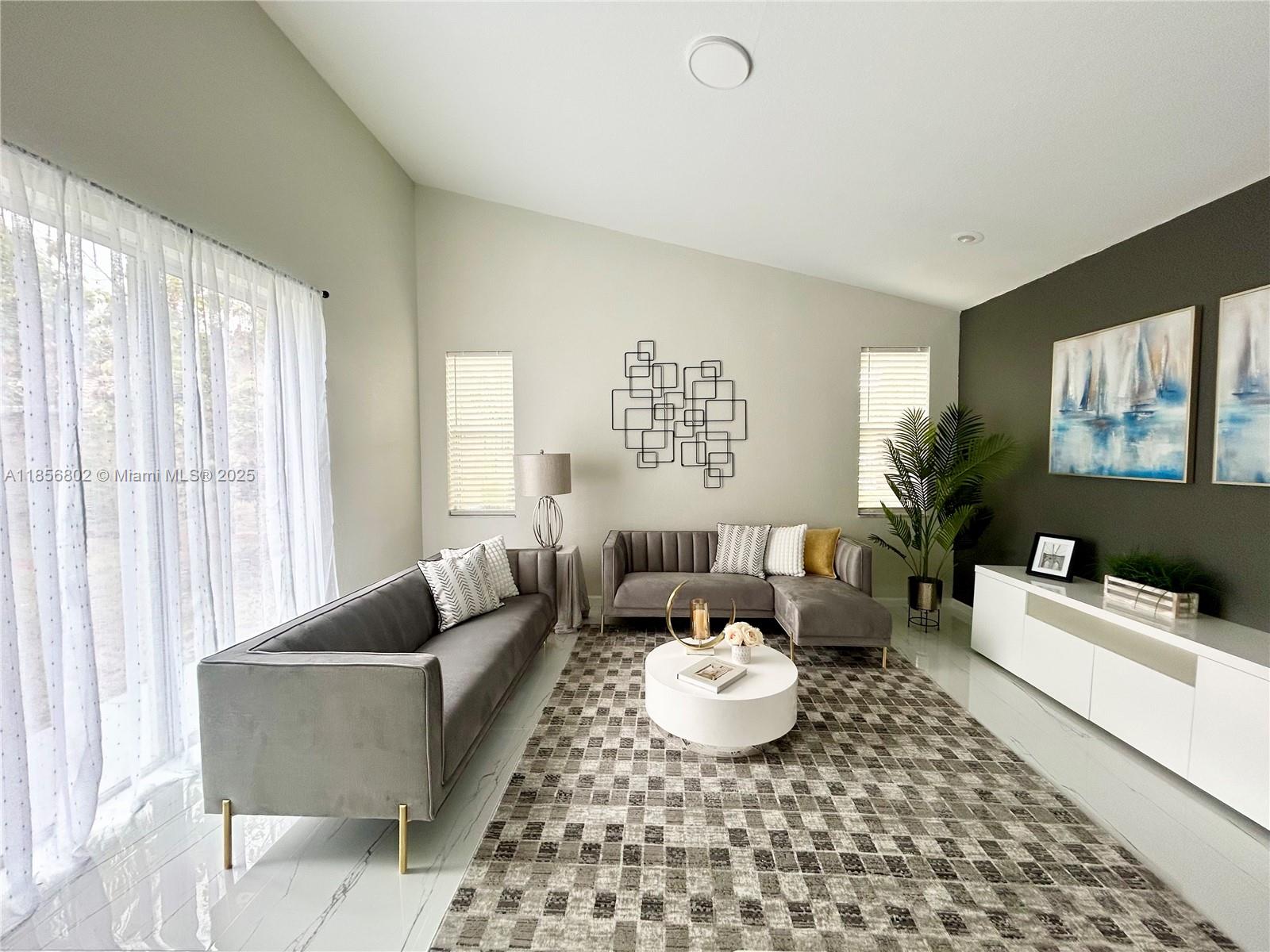 CORAL CREEK - Residential