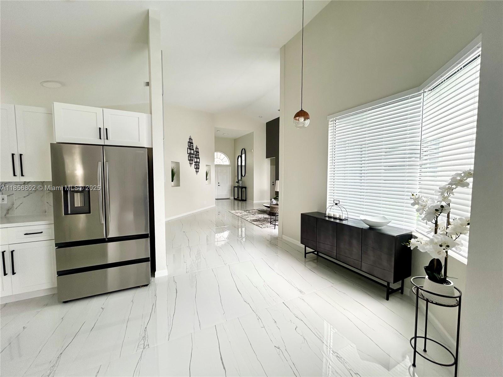 CORAL CREEK - Residential