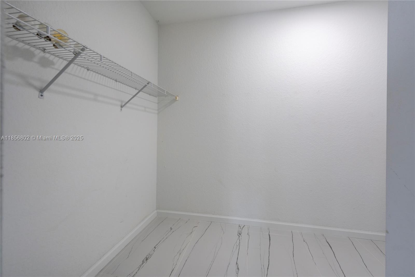 CORAL CREEK - Residential