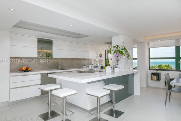 3 GROVE ISLE DR # C502, MIAMI, FL 33133 - Image eb0bef4bfcb7131bbfff96378dfe682d/1932867140