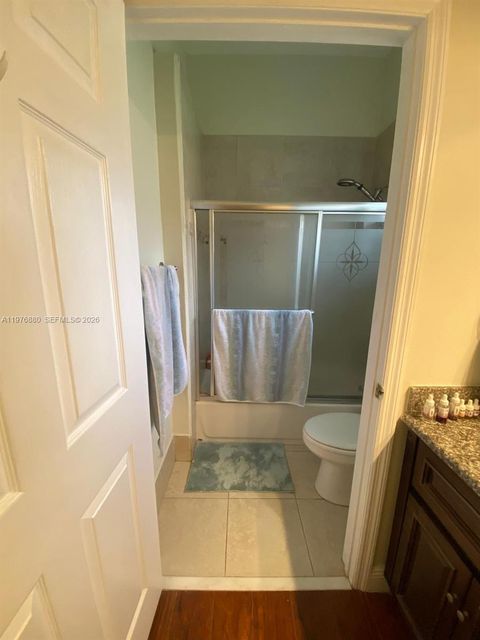 Tiny photo for 16205 Emerald Cove Rd #16205, Weston, FL 33331 (MLS # A11976880)