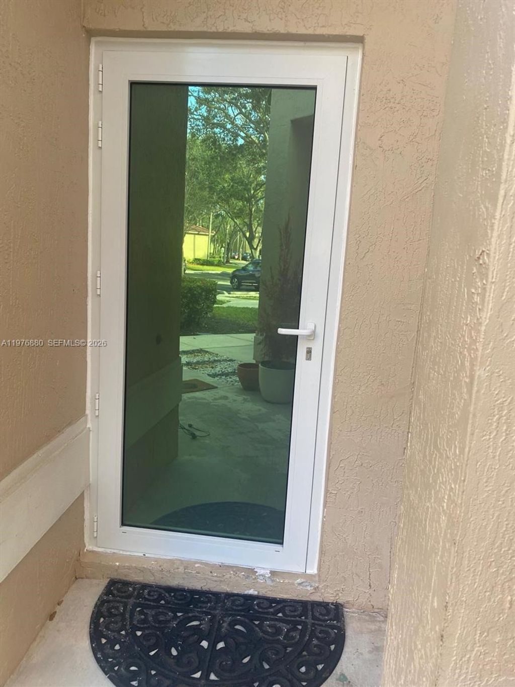 Photo of 16205 Emerald Cove Rd #16205, Weston, FL 33331 (MLS # A11976880)