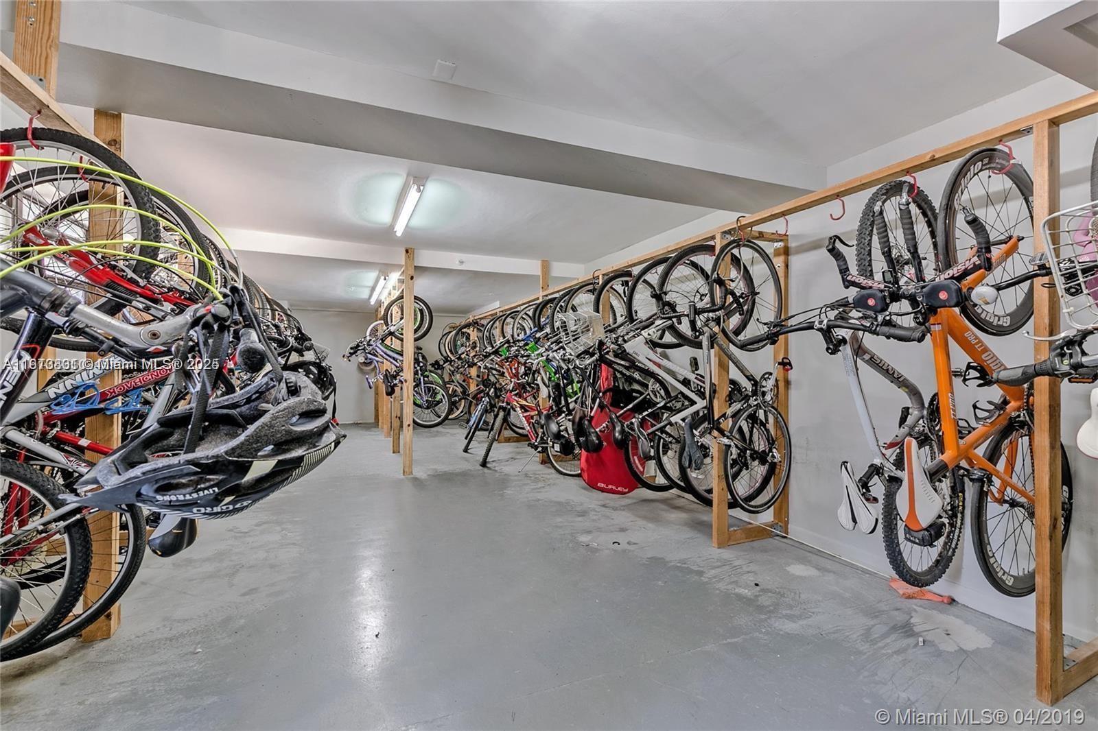 KEY BISC AMBASSADOR CONDO - Residential Lease