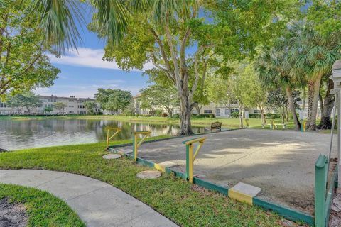 A home in Lauderdale Lakes