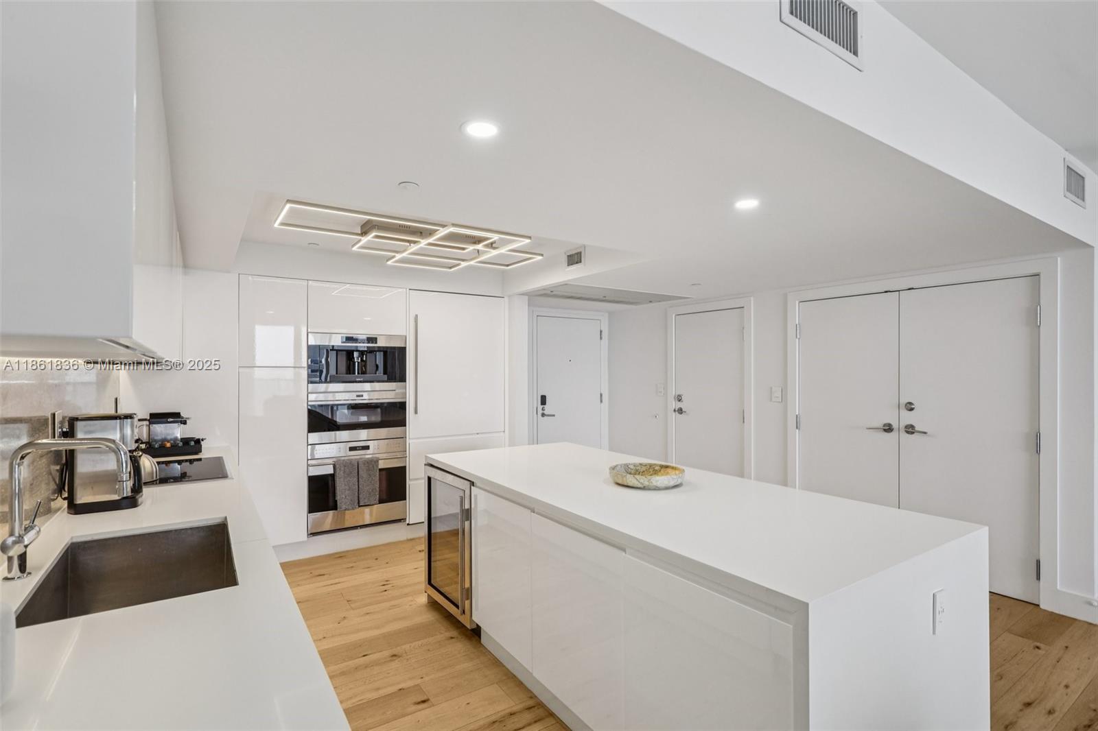 2399 COLLINS AVENUE - Residential