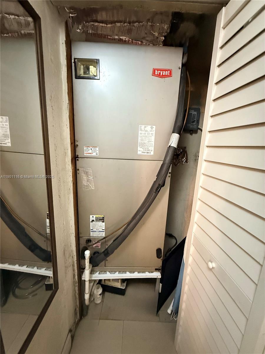 HIALEAH 13TH ADDN AMD PL - Residential