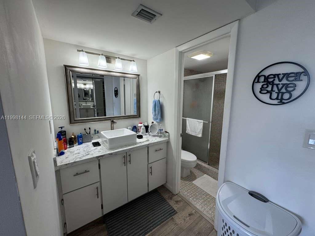 PARK PLACE CONDOMINIUM NO - Residential