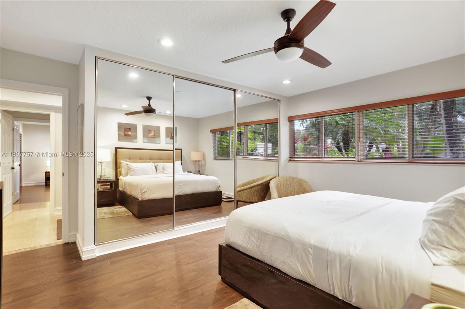 NO 81 PALM-AIRE COUNTRY C - Residential Lease