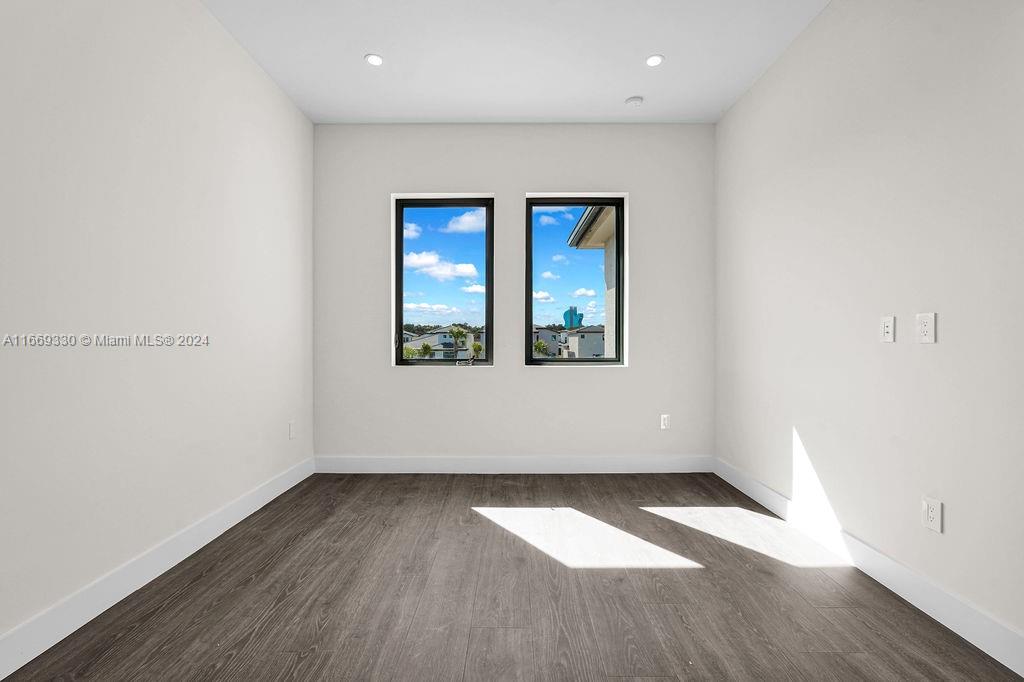 PRESERVE AT EMERALD HILLS - Residential