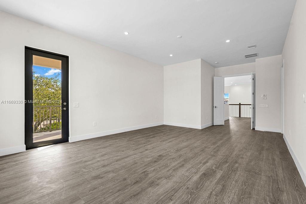 PRESERVE AT EMERALD HILLS - Residential