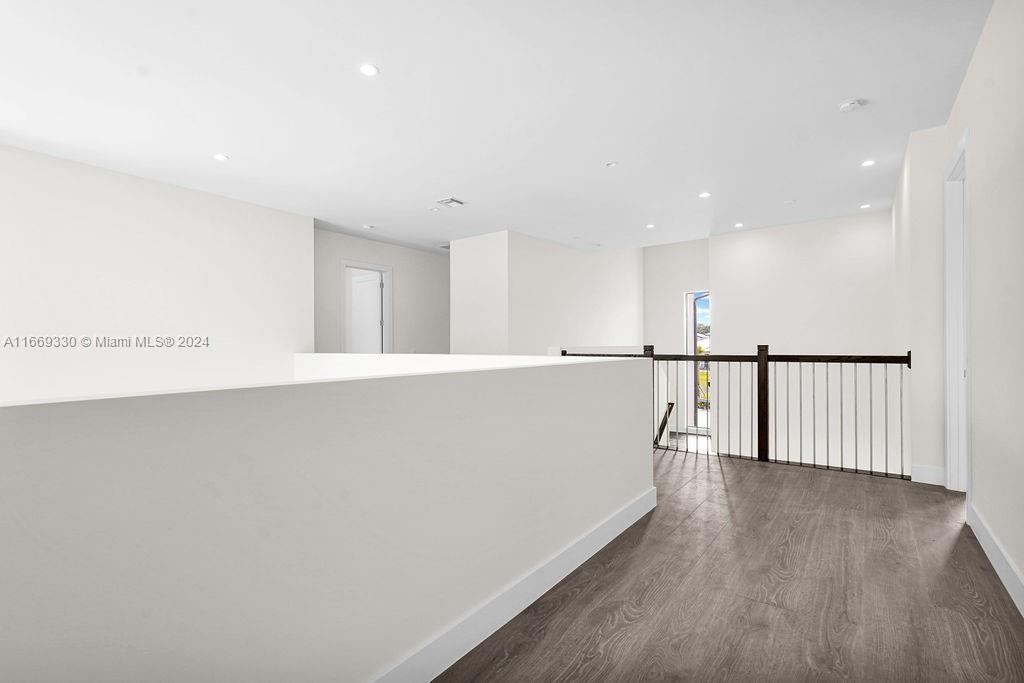 PRESERVE AT EMERALD HILLS - Residential