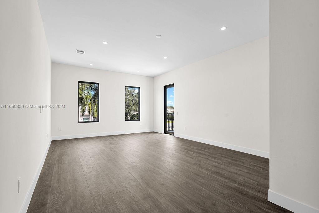 PRESERVE AT EMERALD HILLS - Residential