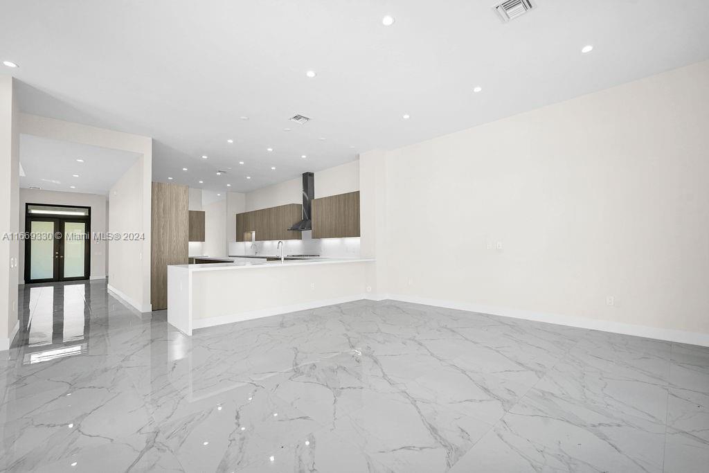 PRESERVE AT EMERALD HILLS - Residential