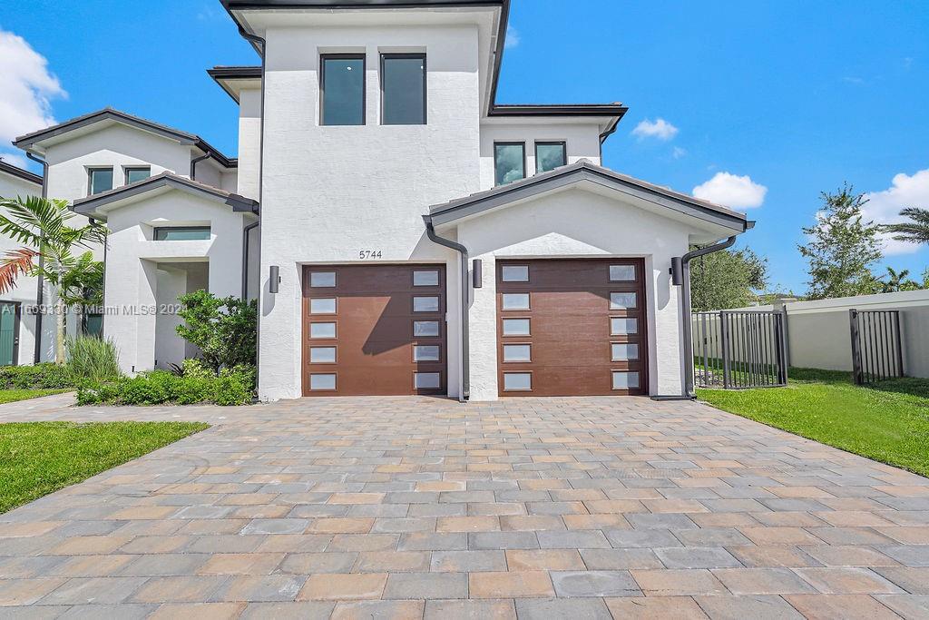 PRESERVE AT EMERALD HILLS - Residential