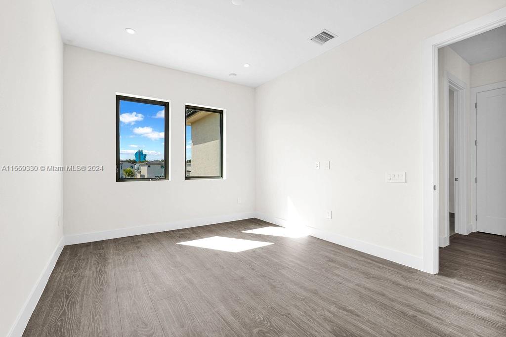 PRESERVE AT EMERALD HILLS - Residential