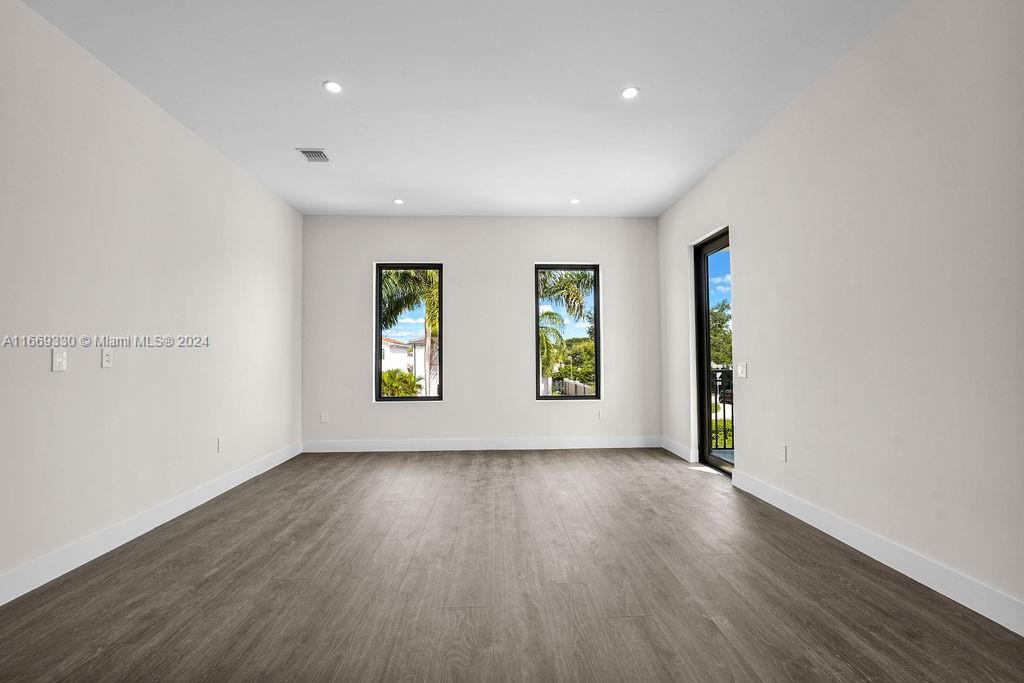 PRESERVE AT EMERALD HILLS - Residential