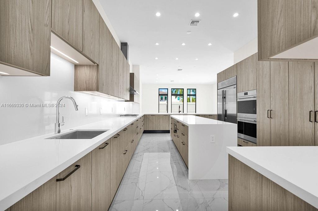 PRESERVE AT EMERALD HILLS - Residential