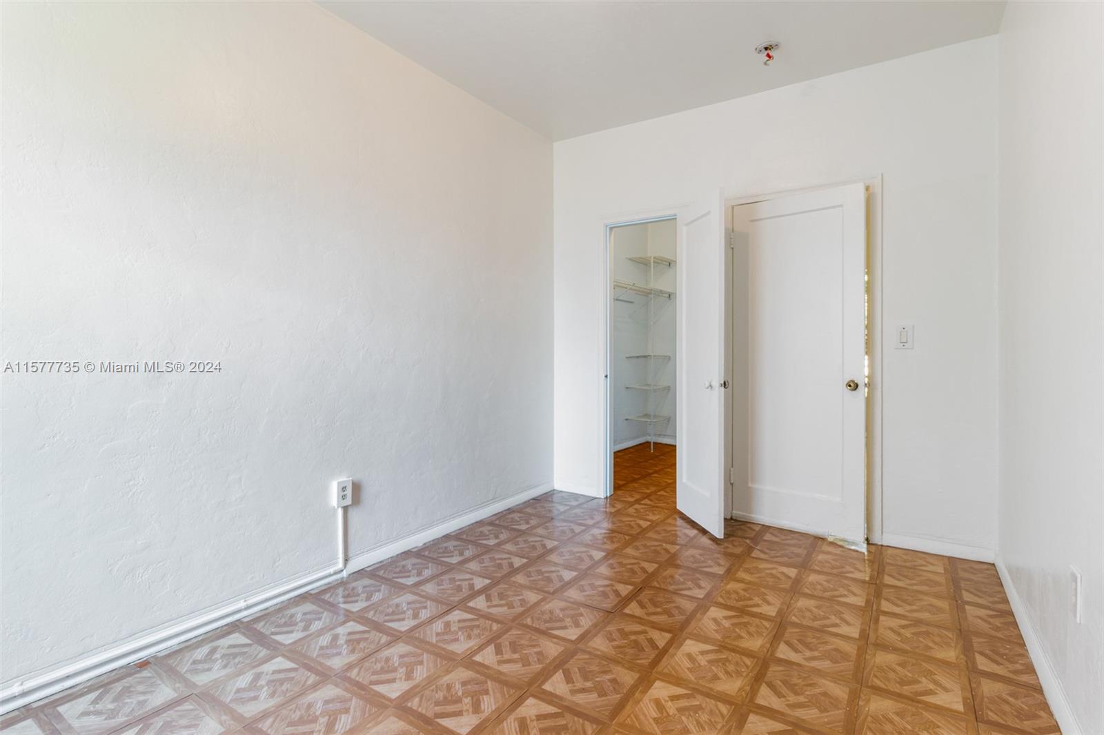 LENOX MANOR - Residential Lease