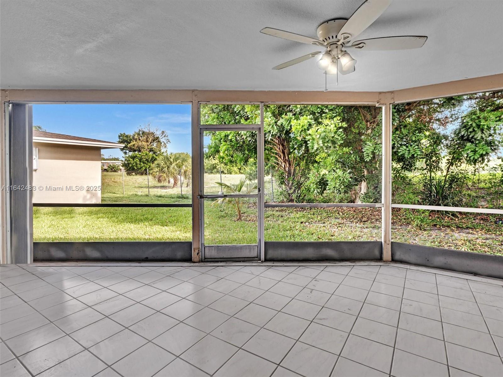 CRYSTAL LAKE 4TH SEC - Residential