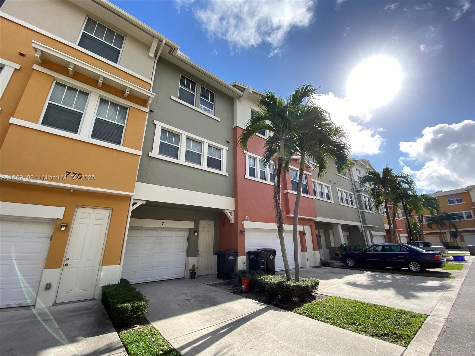 CITYSIDE CONDO - Residential Lease