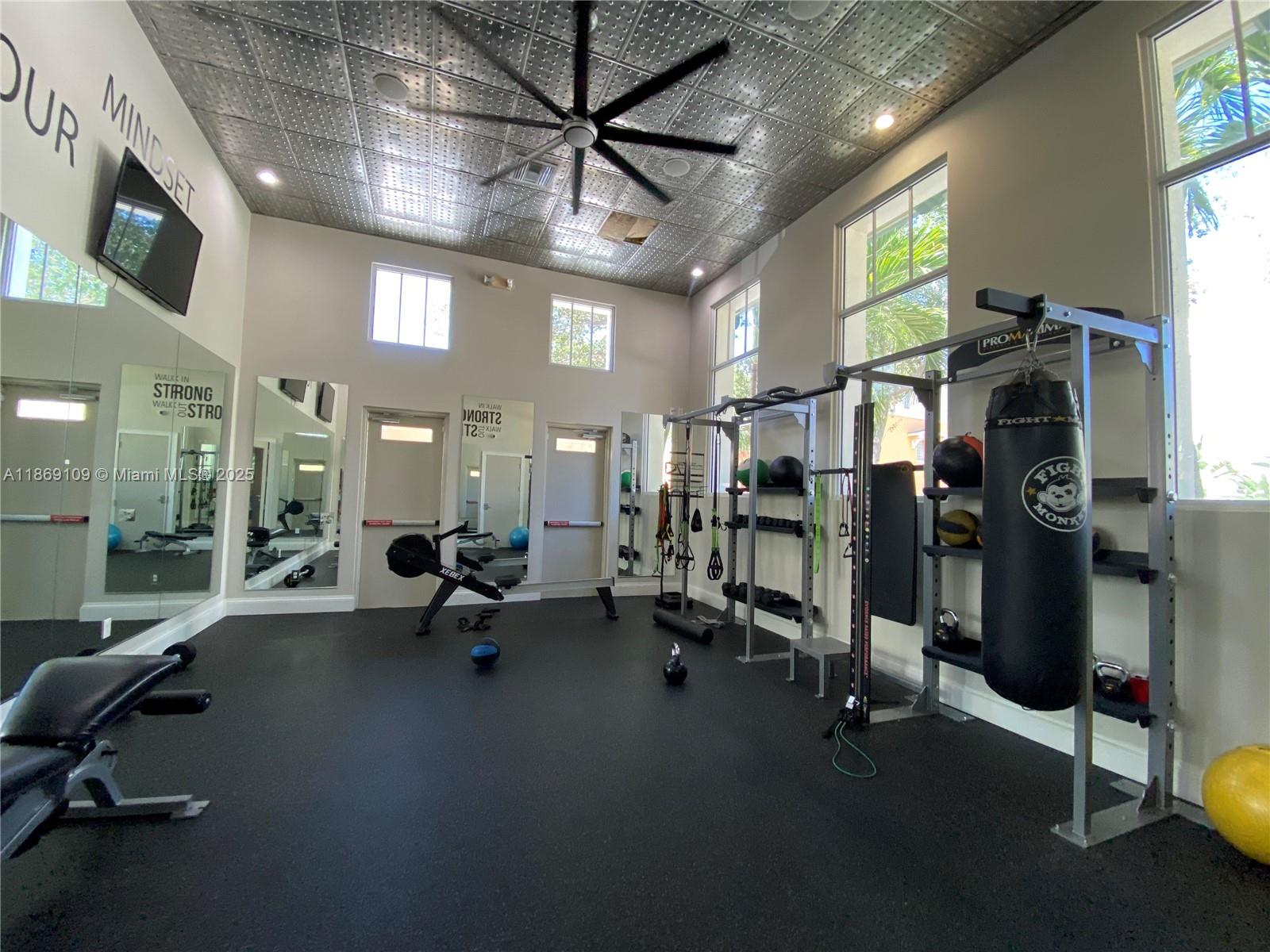 CITYSIDE CONDO - Residential Lease