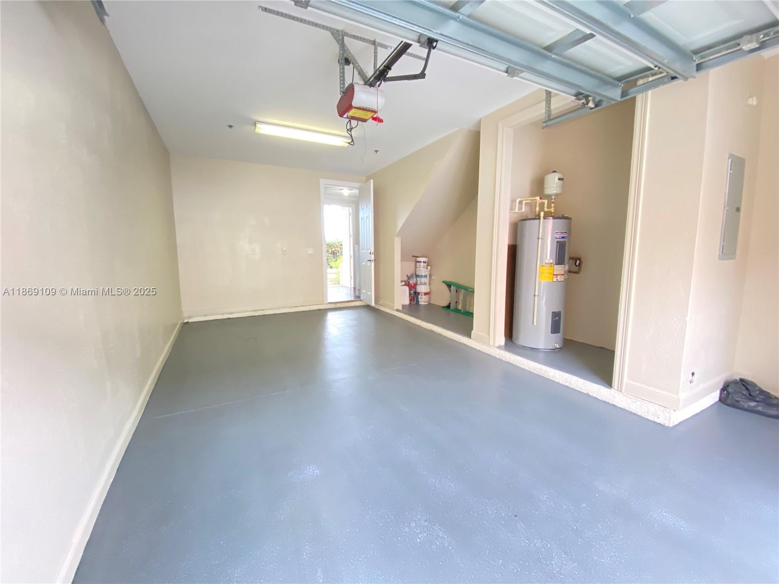 CITYSIDE CONDO - Residential Lease