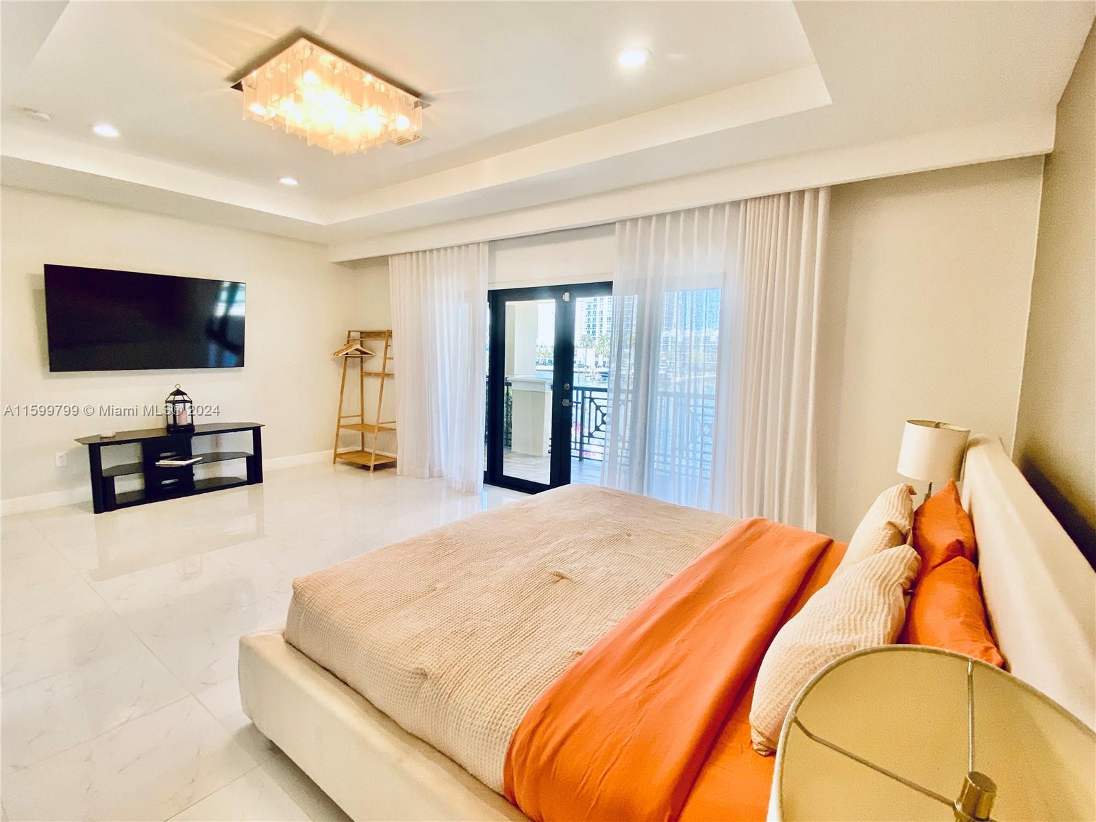 GOLDEN ISLES SEC A REV PL - Residential Lease