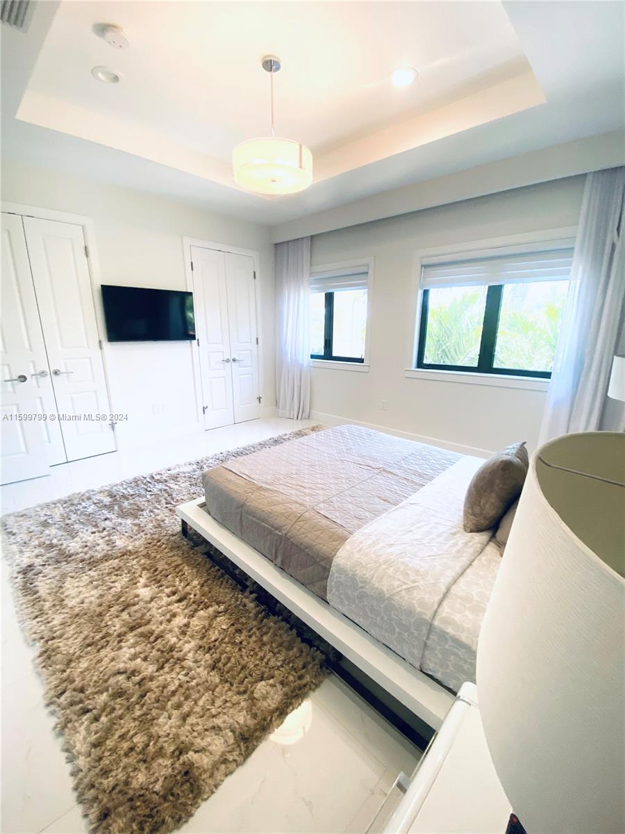 GOLDEN ISLES SEC A REV PL - Residential Lease