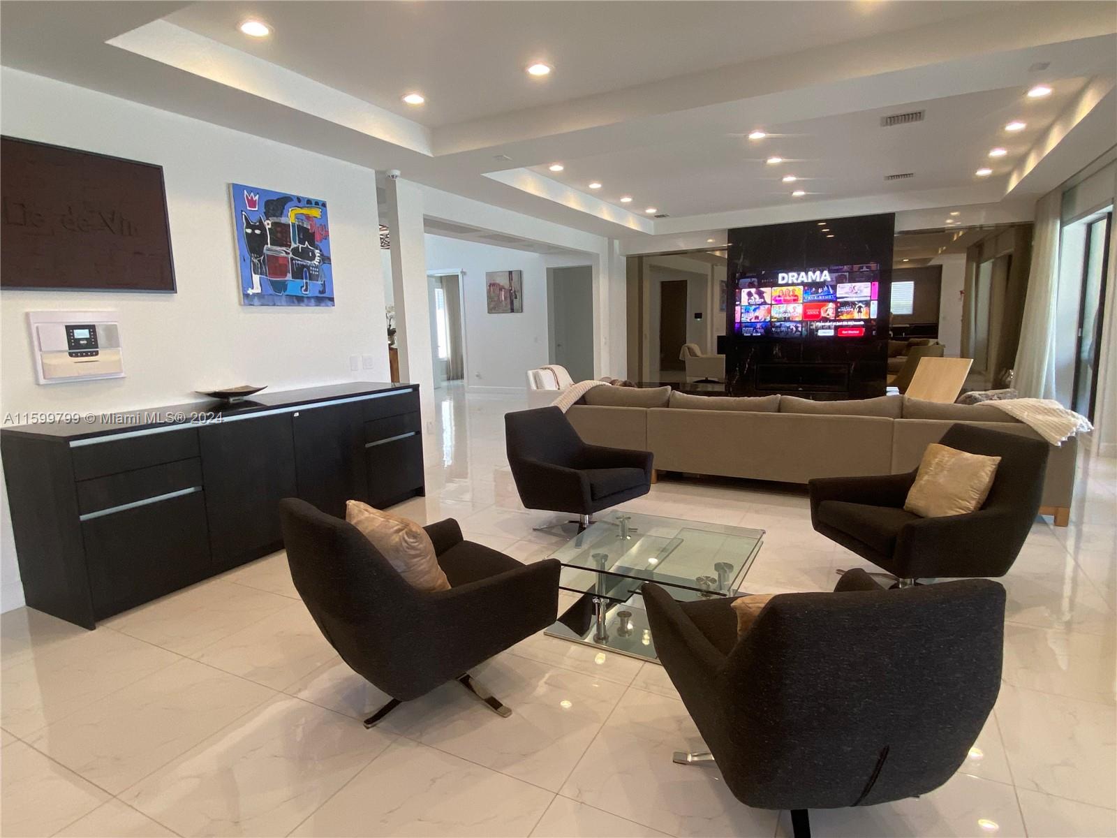 GOLDEN ISLES SEC A REV PL - Residential Lease