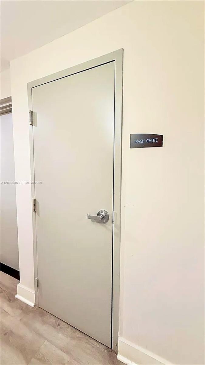 23 BISCAYNE BAY CONDO - Residential