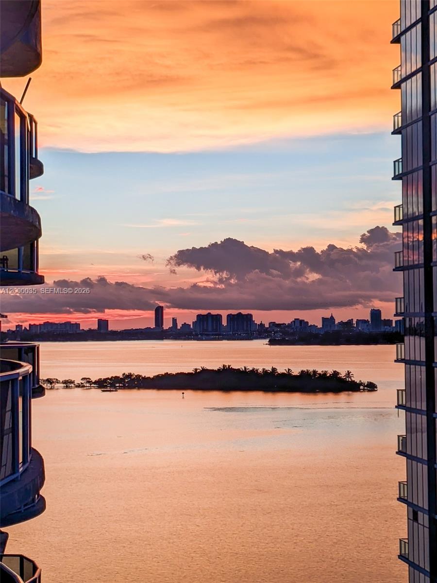 23 BISCAYNE BAY CONDO - Residential