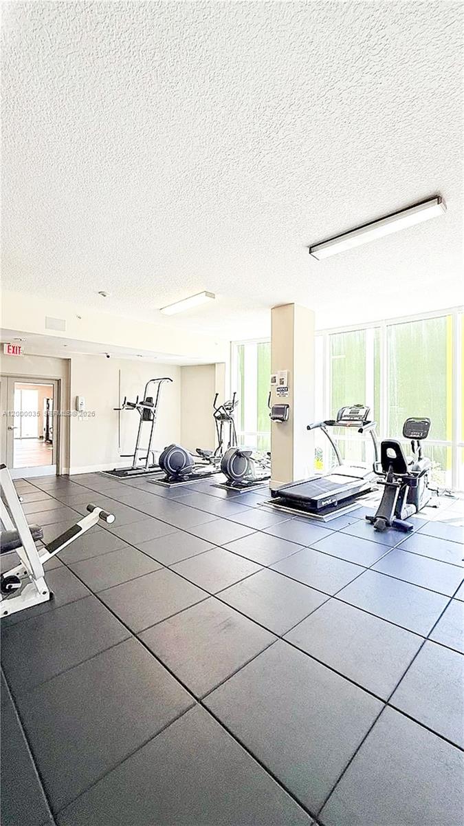 23 BISCAYNE BAY CONDO - Residential