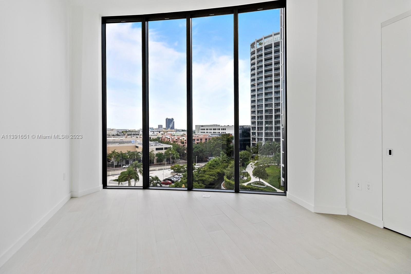 ONE PARK GROVE - Residential