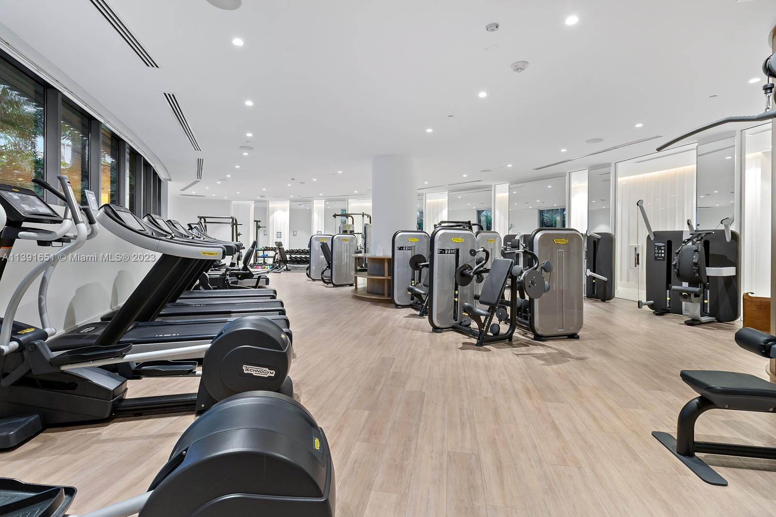 ONE PARK GROVE - Residential