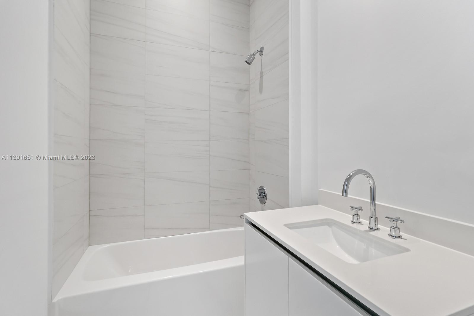 ONE PARK GROVE - Residential