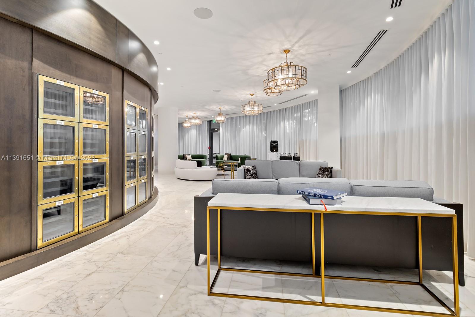 ONE PARK GROVE - Residential