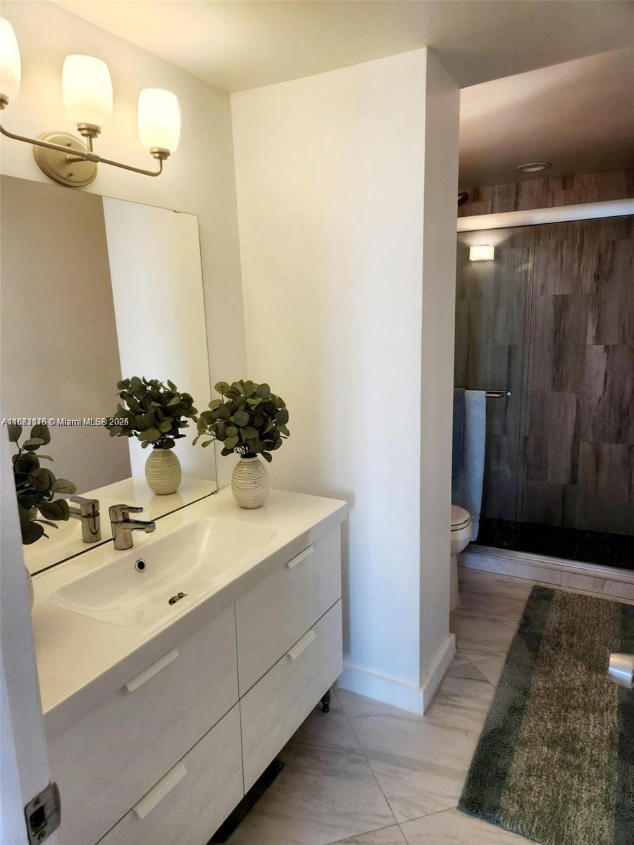 HILLCREST EAST NO 23 COND - Residential