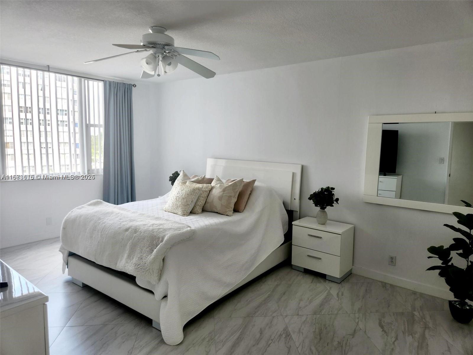 HILLCREST EAST NO 23 COND - Residential