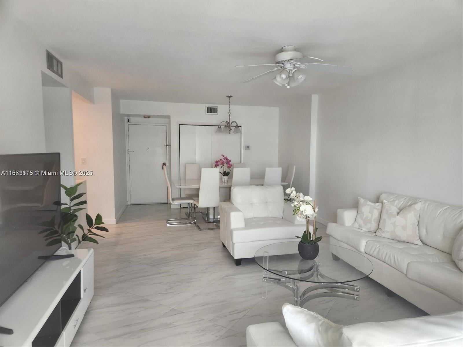 HILLCREST EAST NO 23 COND - Residential