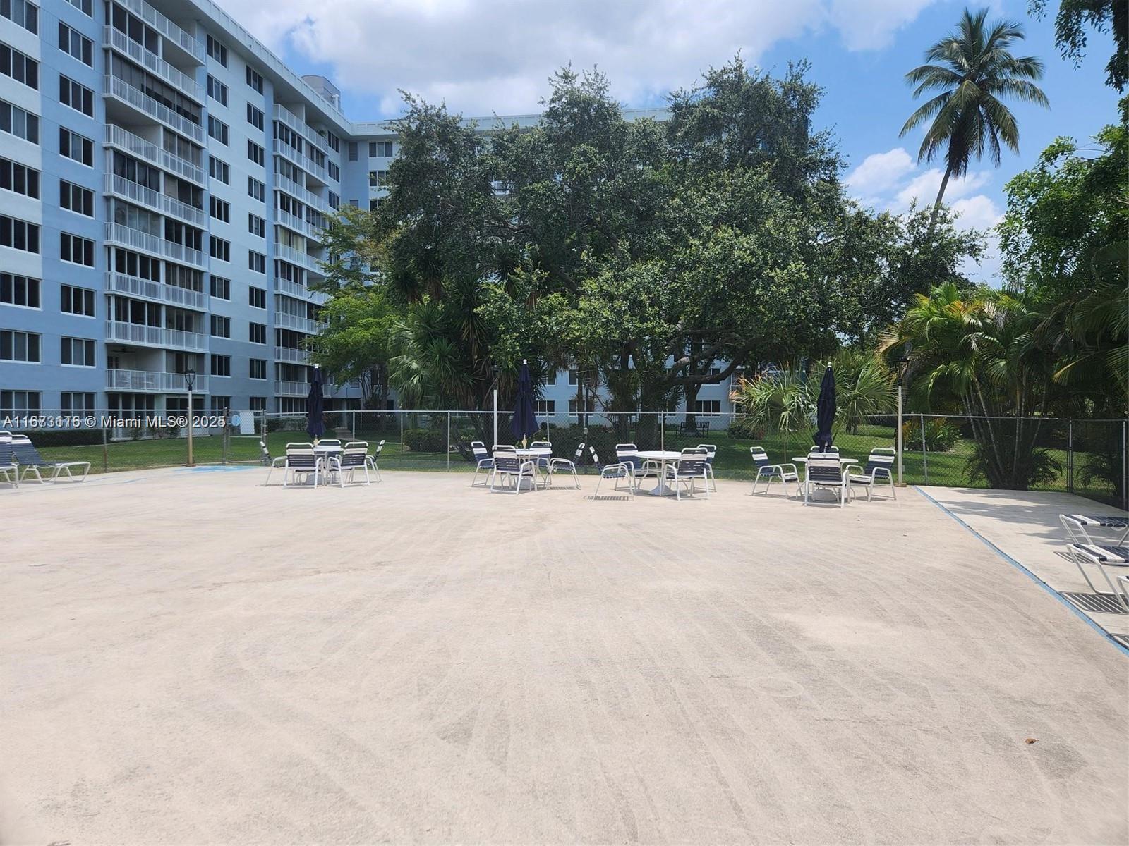 HILLCREST EAST NO 23 COND - Residential