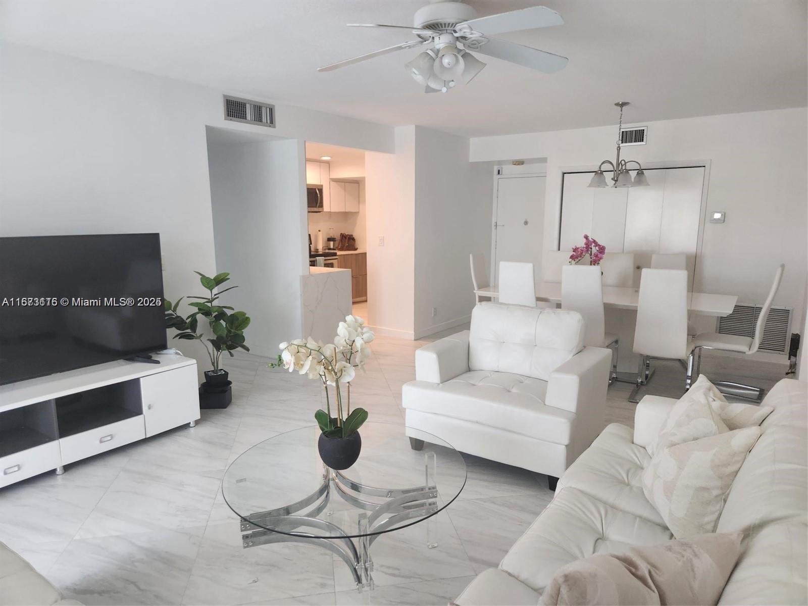 HILLCREST EAST NO 23 COND - Residential