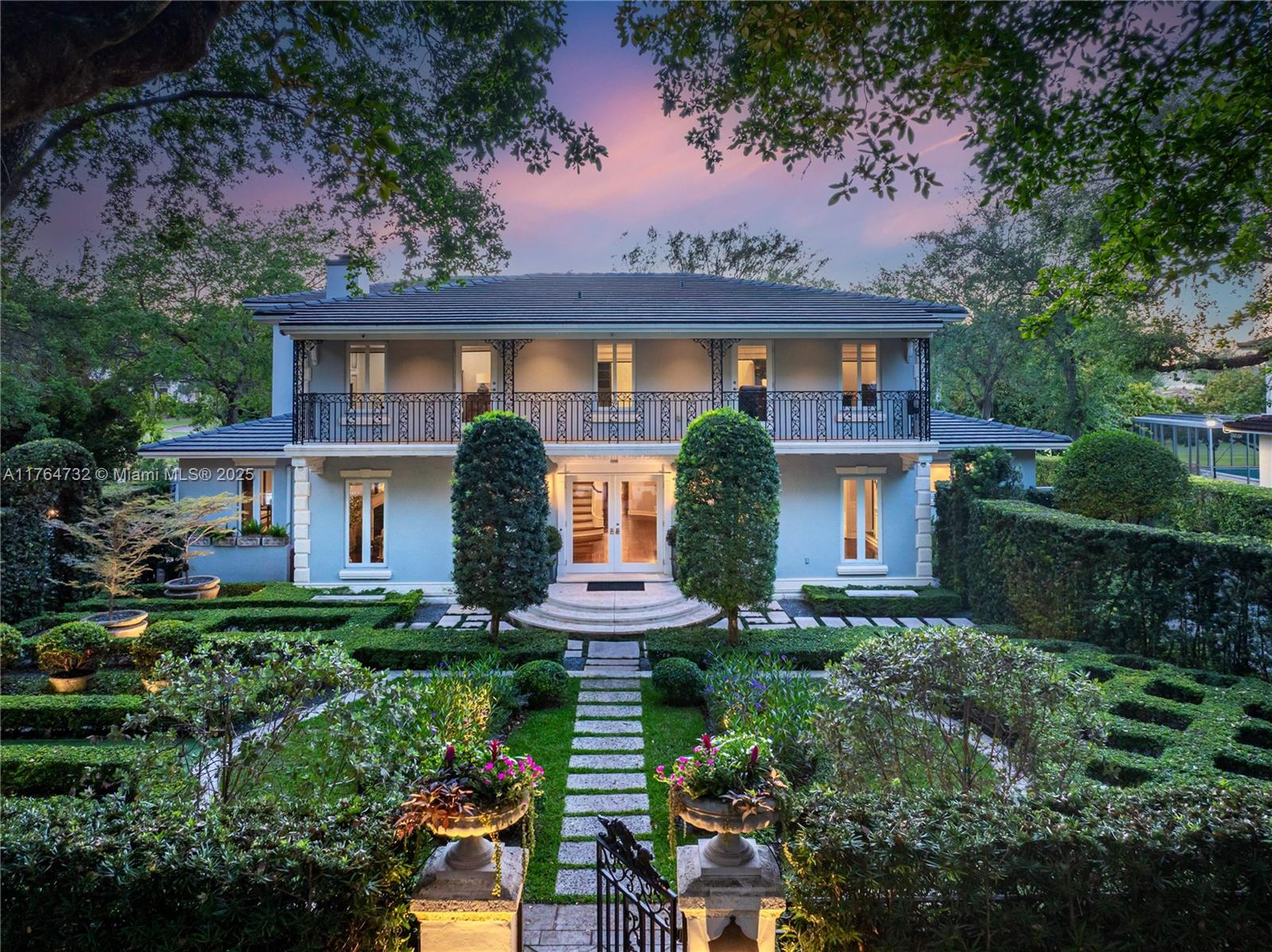 Property for Sale at 3916 Granada Blvd, Coral Gables, Broward County, Florida - Bedrooms: 6 
Bathrooms: 7.5  - $8,600,000