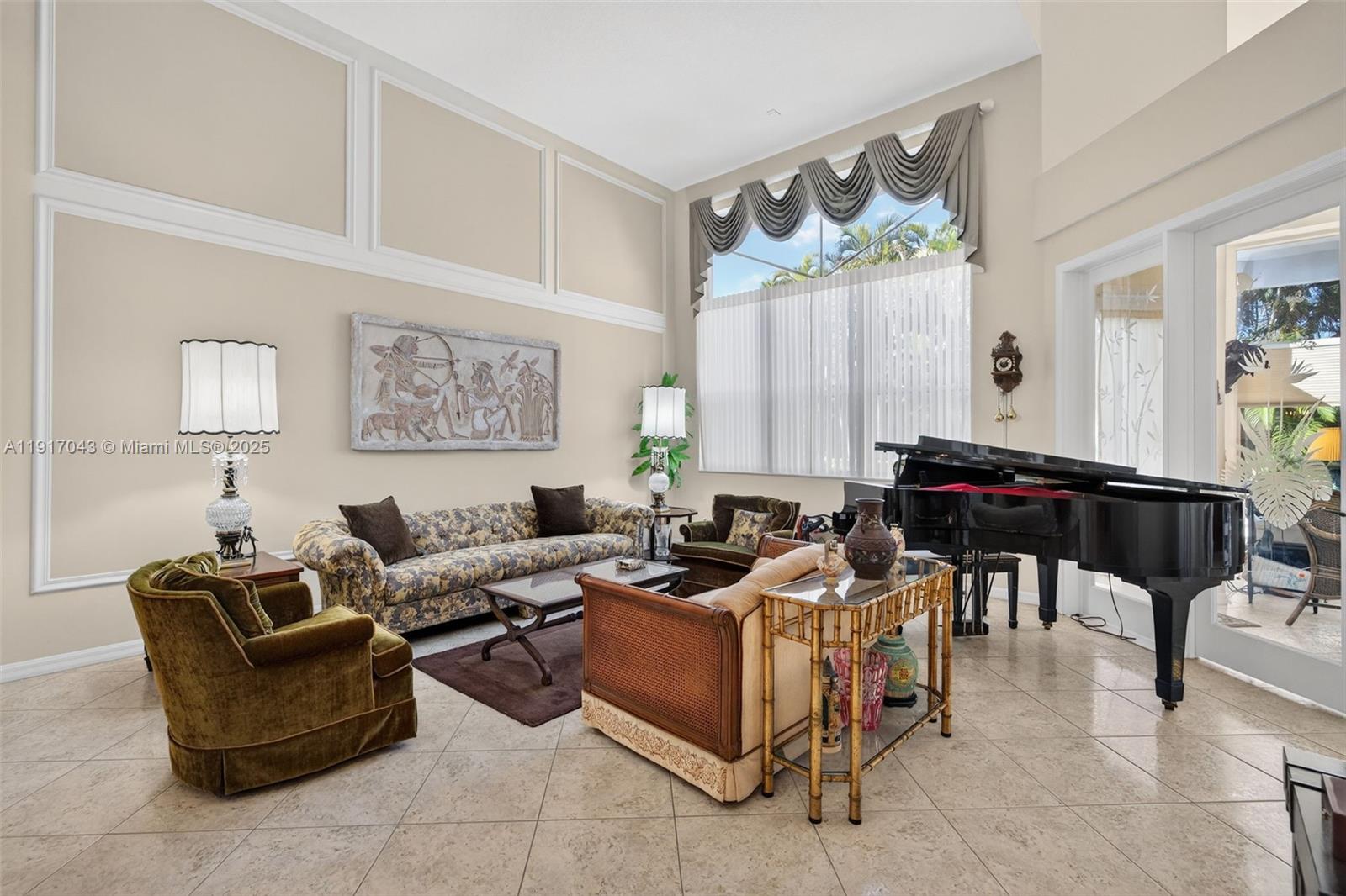 ROLLING HILLS GOLF & TENN - Residential