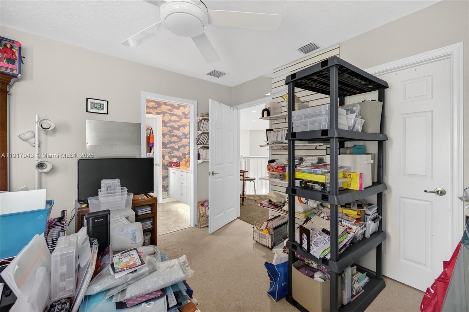 ROLLING HILLS GOLF & TENN - Residential