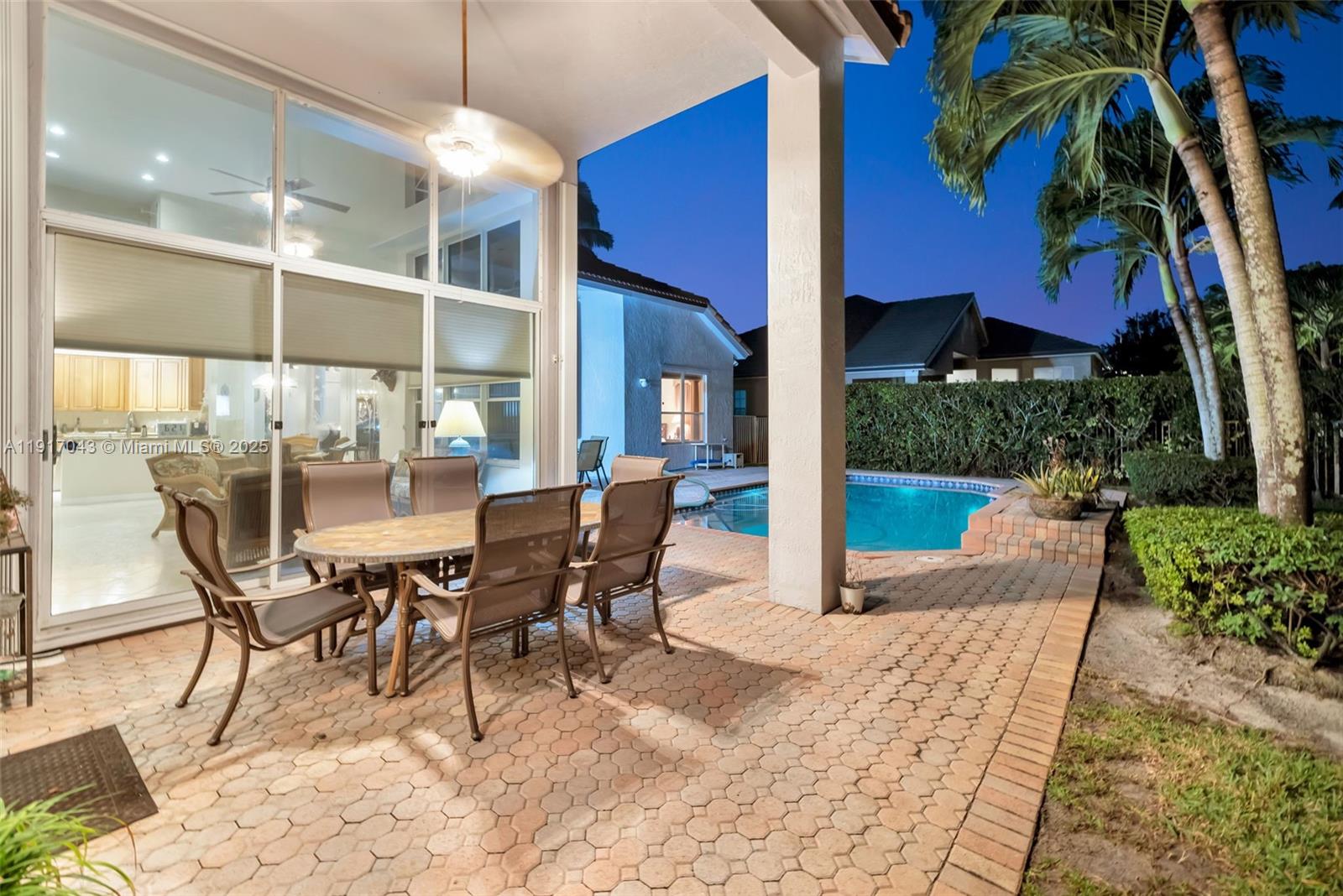 ROLLING HILLS GOLF & TENN - Residential