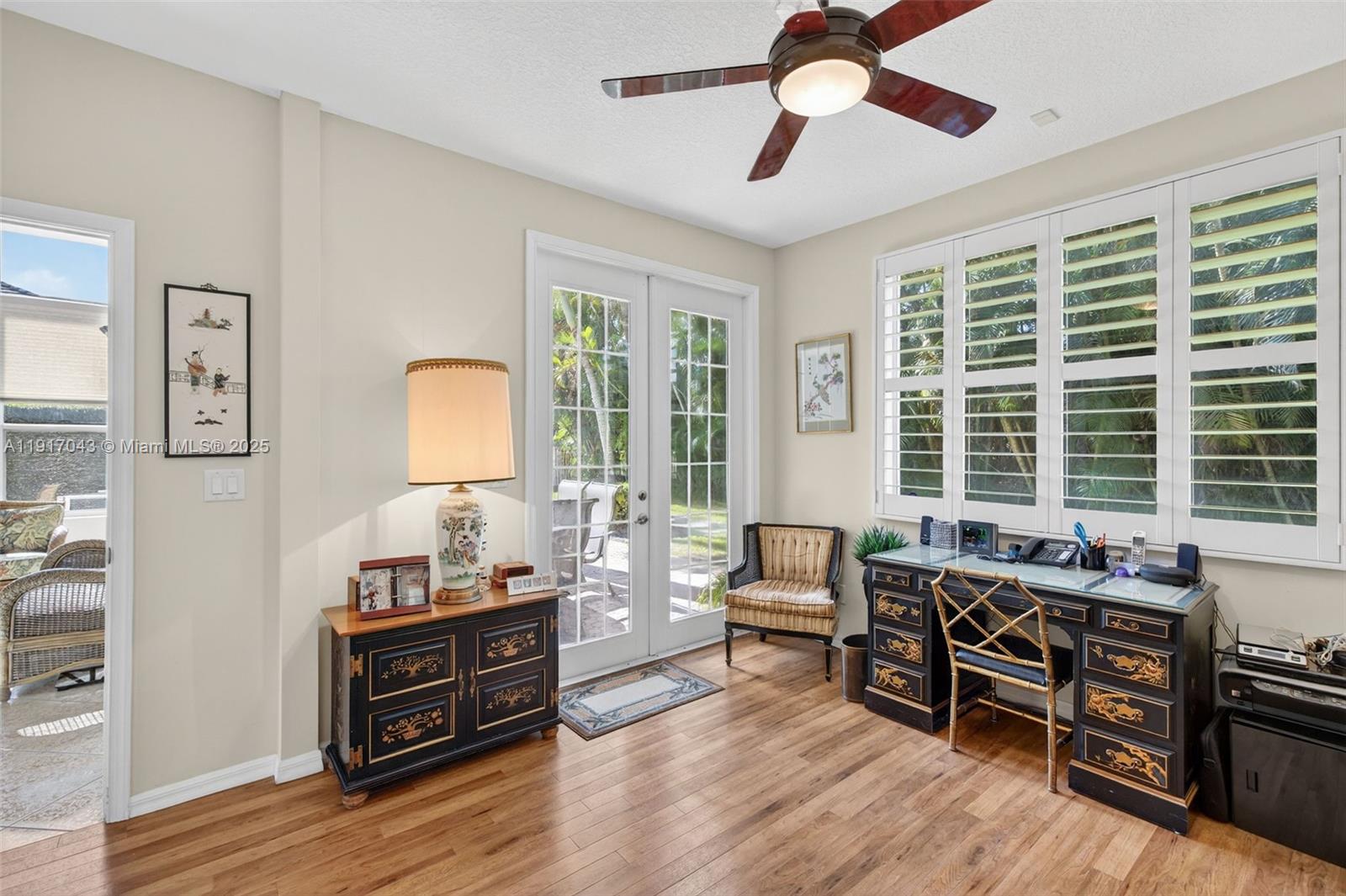 ROLLING HILLS GOLF & TENN - Residential