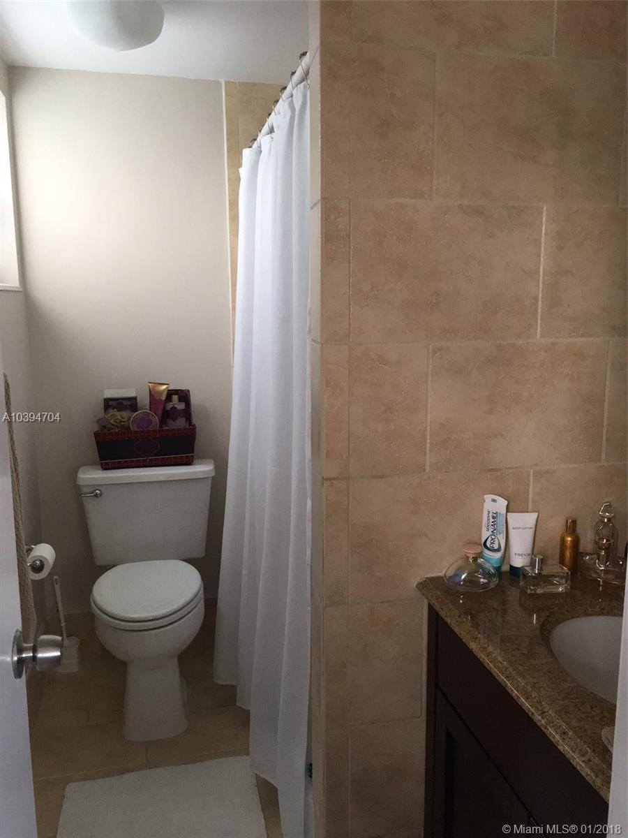 GABLES WAY CONDO - Residential Lease