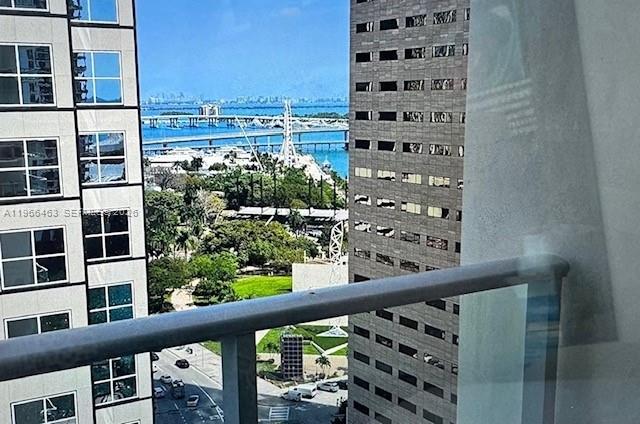 300 S Biscayne Blvd T-1711